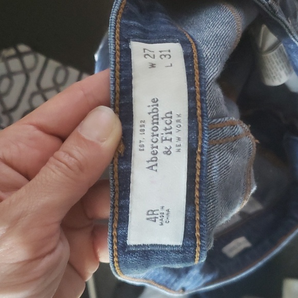 Abercrombie Ripped Jeans - Picture 2 of 2